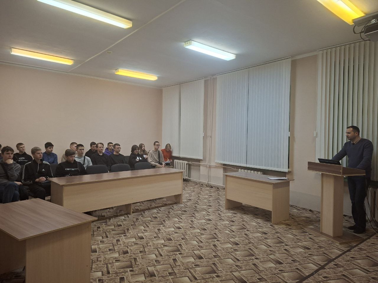 О ВИЧ-инфекции от эксперта